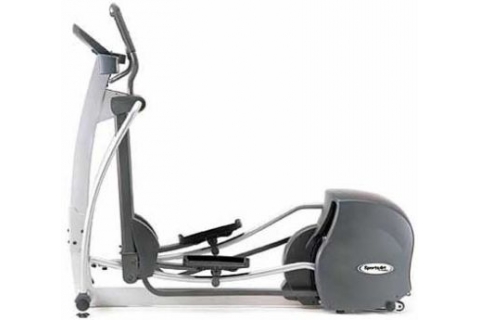 Aparat cu miscare eliptica - SportsArt E82